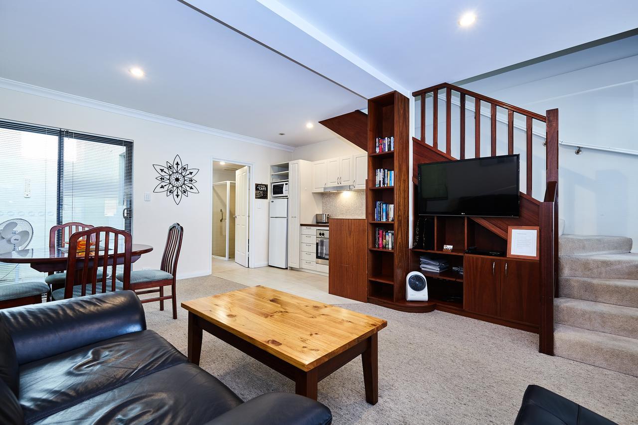 Fremantle Townhouse Unit 4 Villa Exterior photo